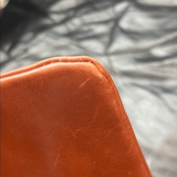 Patricia Nash brown Leather Wristlet - Picture 6 of 14